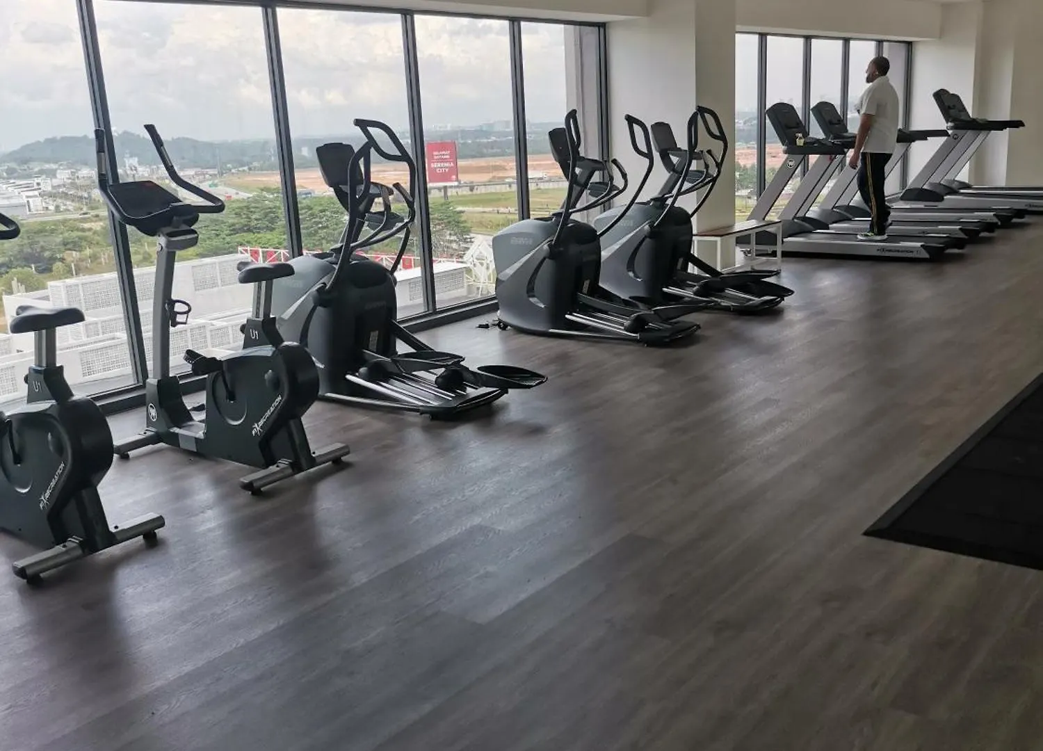 Horizon Suites By Aham Klia Sepang Hshome Apartment