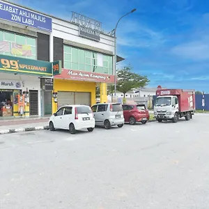 2* Hotel Oyo 90869 Madeena